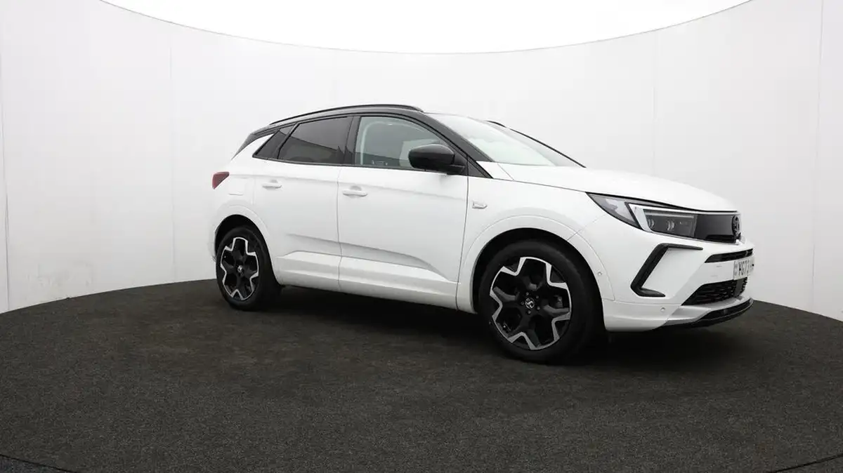 2023-vauxhall-grandland-12-ultimate-130ps-big-47