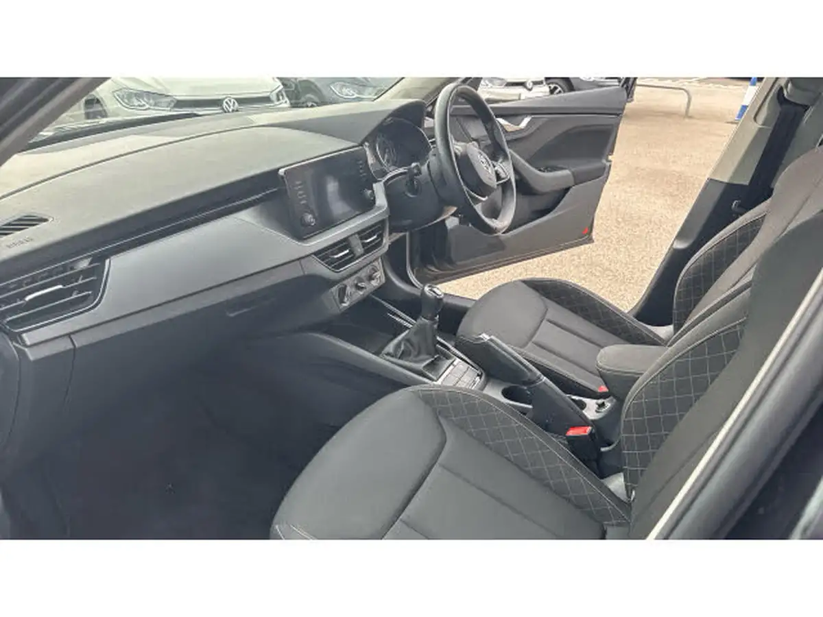 2021-skoda-kamiq-10-tsi-se-109ps-big-8