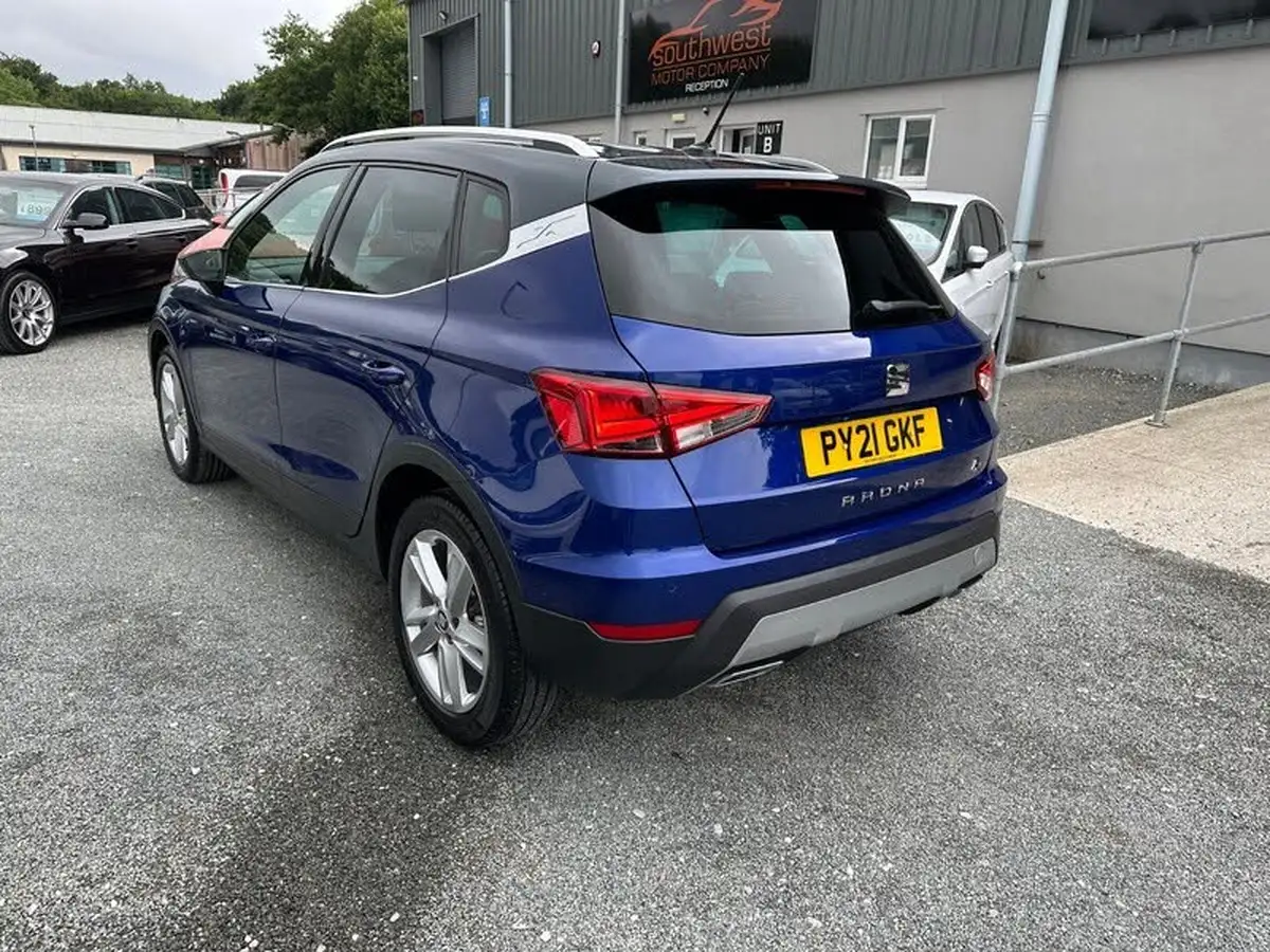 2021-seat-arona-10-tsi-fr-110ps-big-3