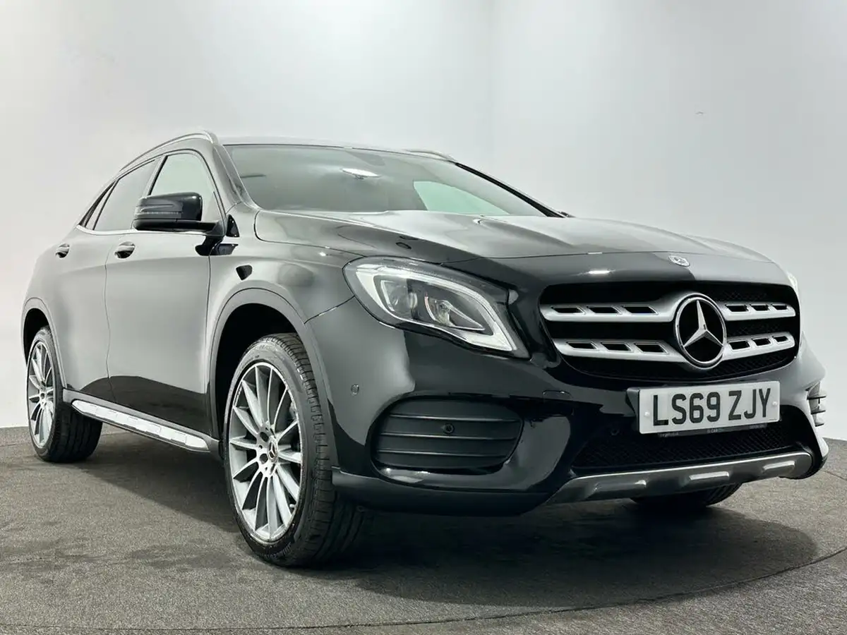 2019-mercedes-benz-gla-class-16-gla-200-amg-line-edition-7g-dct-big-48