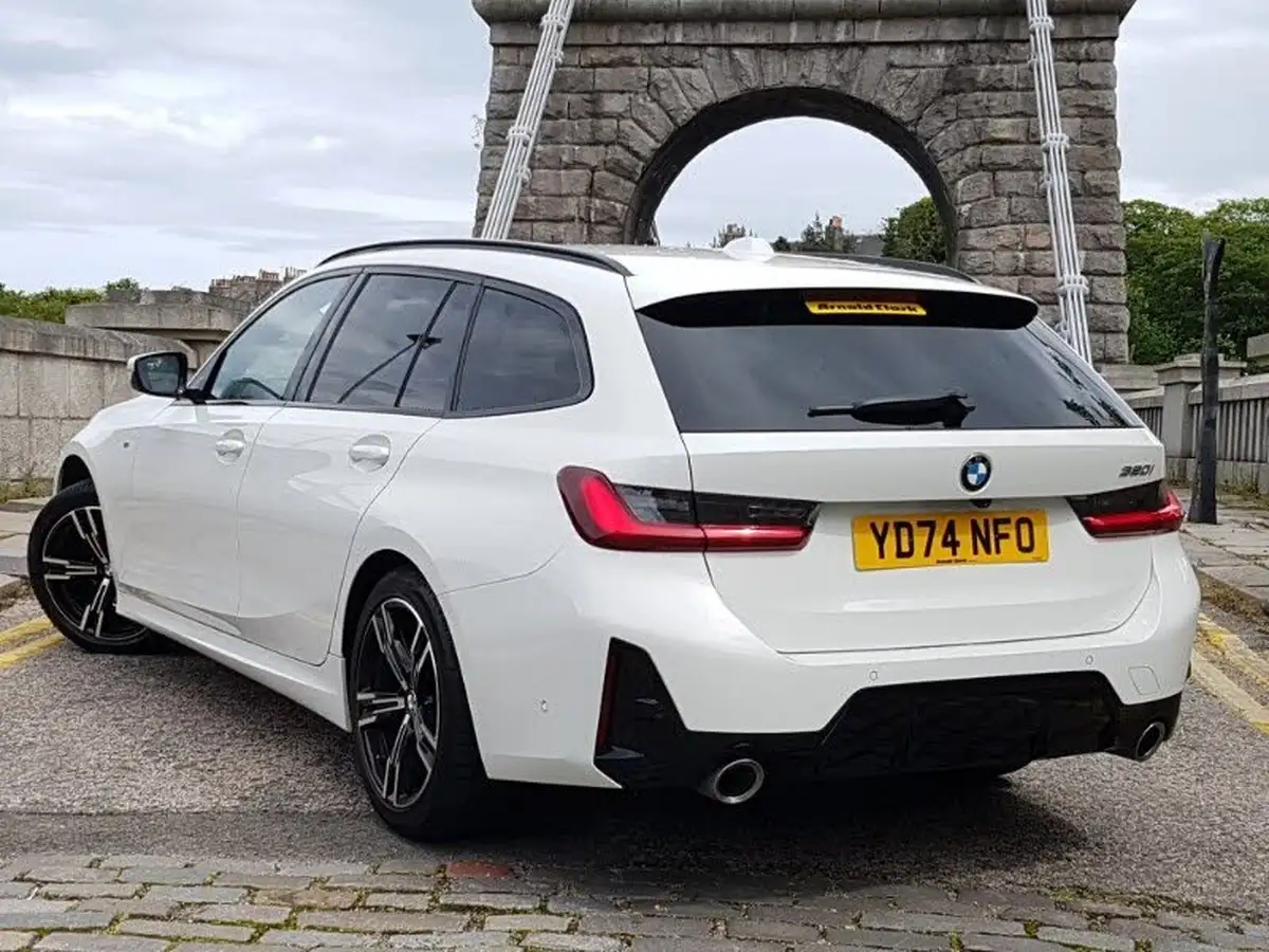 2024-bmw-3-series-20-320i-m-sport-touring-5d-big-1
