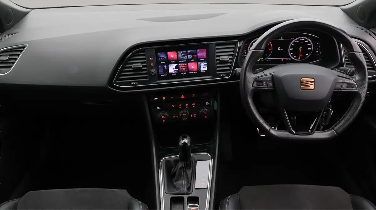 2020-seat-leon-20-tsi-cupra-290-big-18