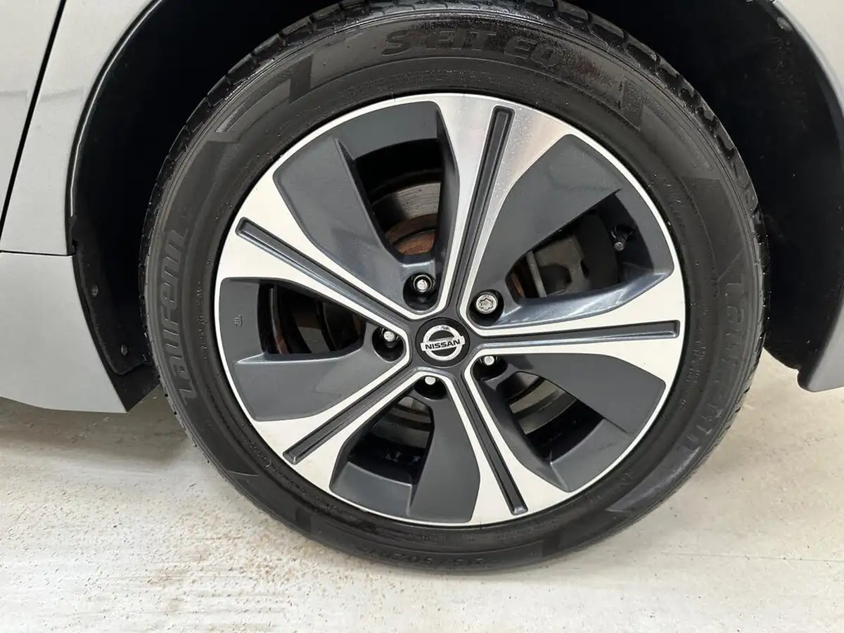 2020-nissan-leaf-e-n-connecta-big-32