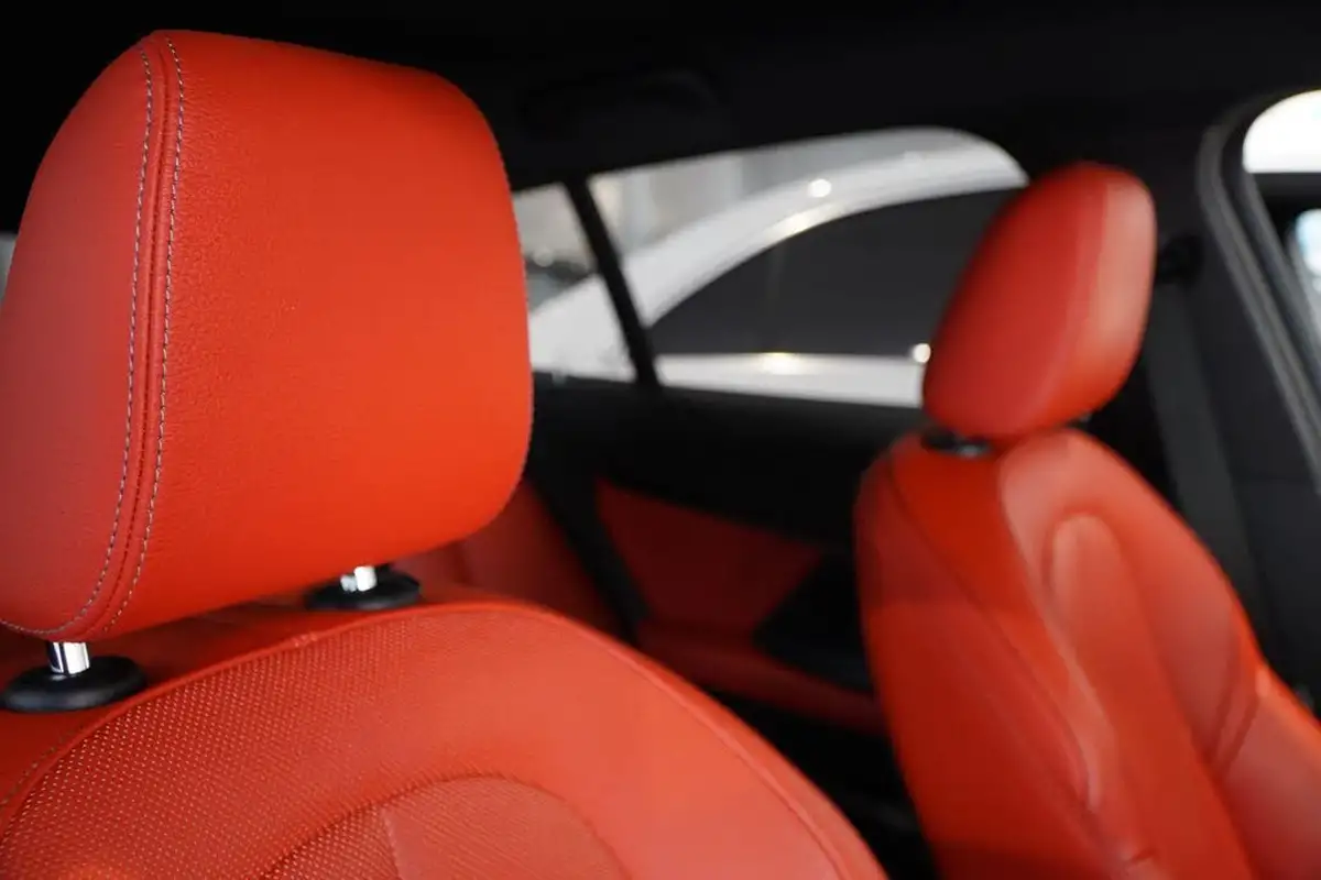 2021-bmw-1-series-15-118i-m-sport-big-75