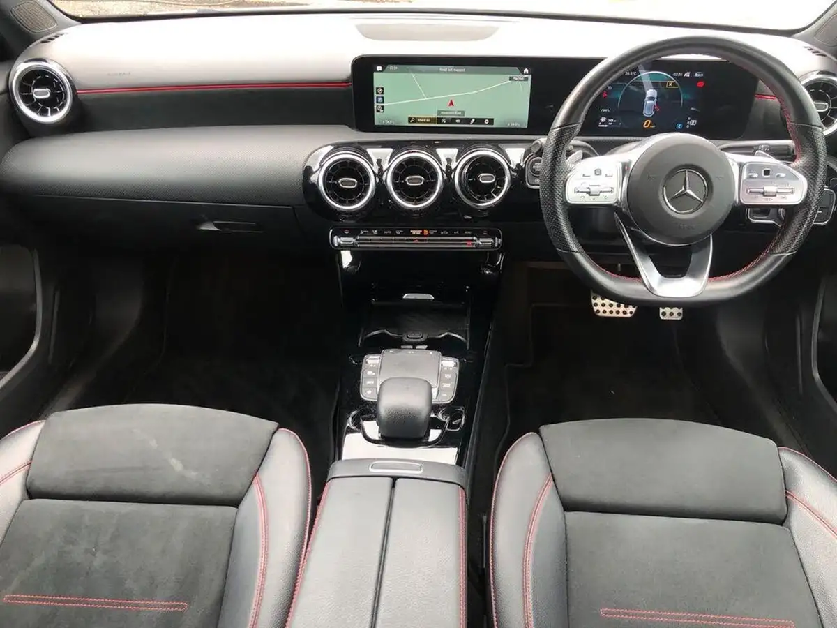 2021-mercedes-benz-a-class-13-a180-amg-line-executive-hatchback-5d-7g-dct-big-9