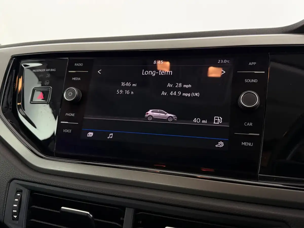 2019-volkswagen-polo-10-tsi-se-big-31