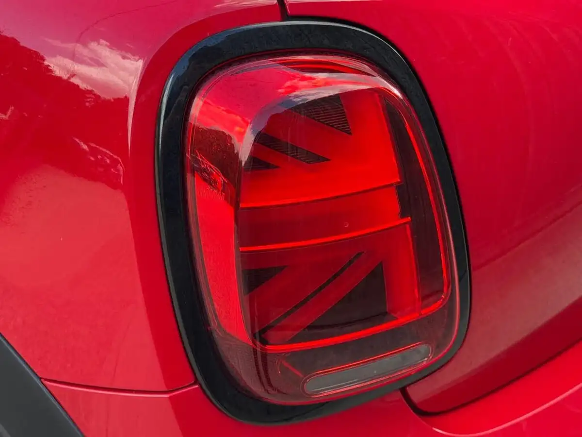2024-mini-cooper-20-cooper-s-sport-176bhp-premium-auto-hatchback-3d-auto-big-22