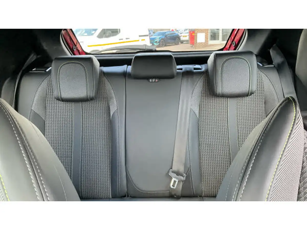 2022-peugeot-208-e-gt-136bhp-50kwh-big-14
