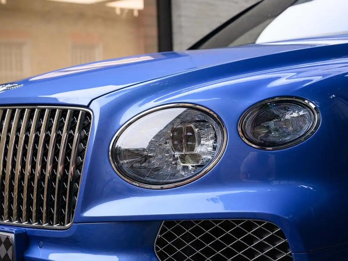2024-bentley-bentayga-40-v8-extended-wheelbase-azure-big-63
