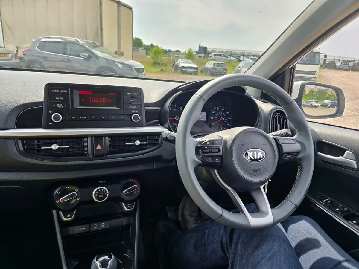 2018-kia-picanto-125-2-84bhp-adap-auto-big-19