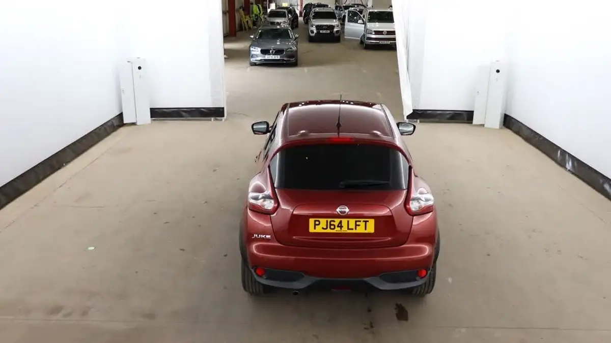 2014-nissan-juke-16-tekna-117ps-1598cc-xtronic-cvt-big-12