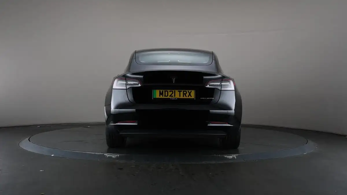 2021-tesla-model-3-e-long-range-4x4-big-32