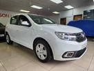 2017-dacia-sandero-15dci-laureate-small-0