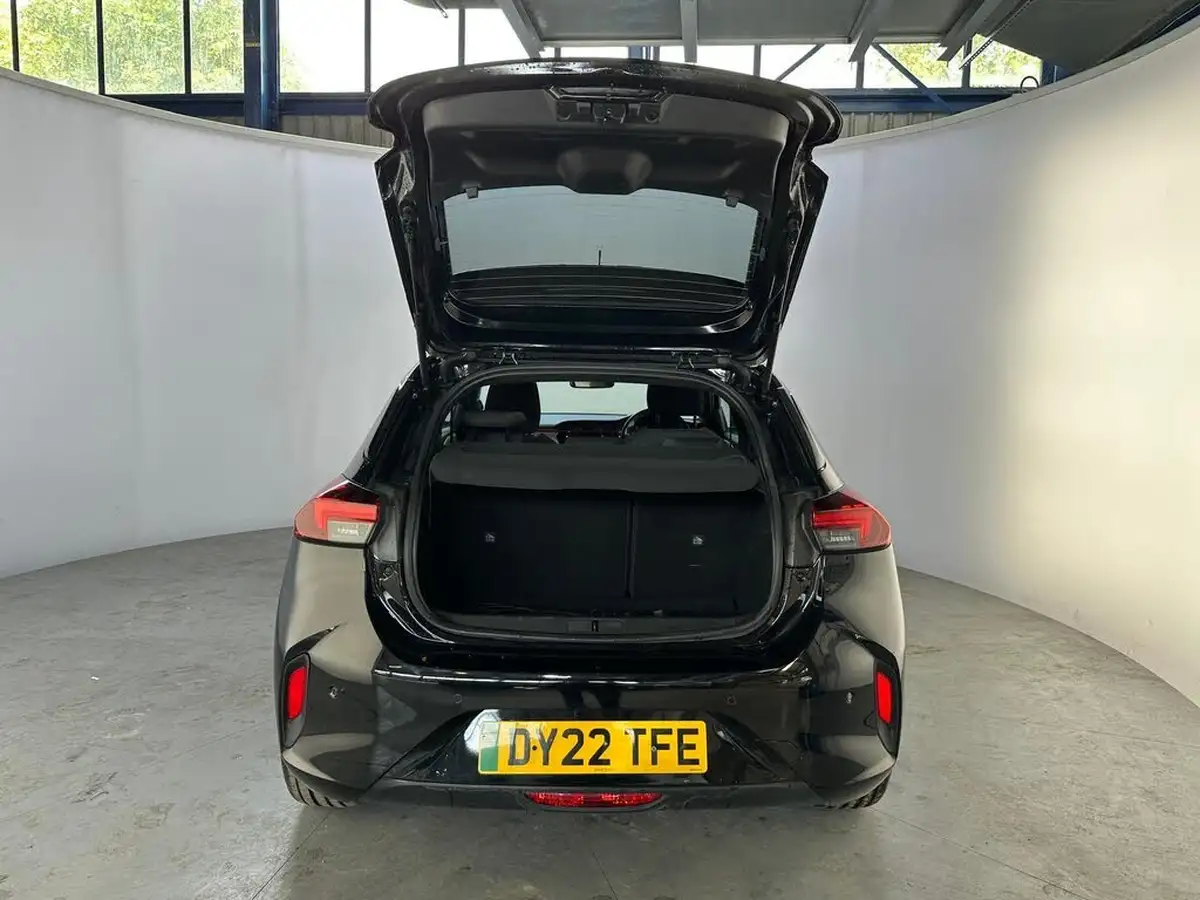 2022-vauxhall-corsa-e-sri-premium-big-33