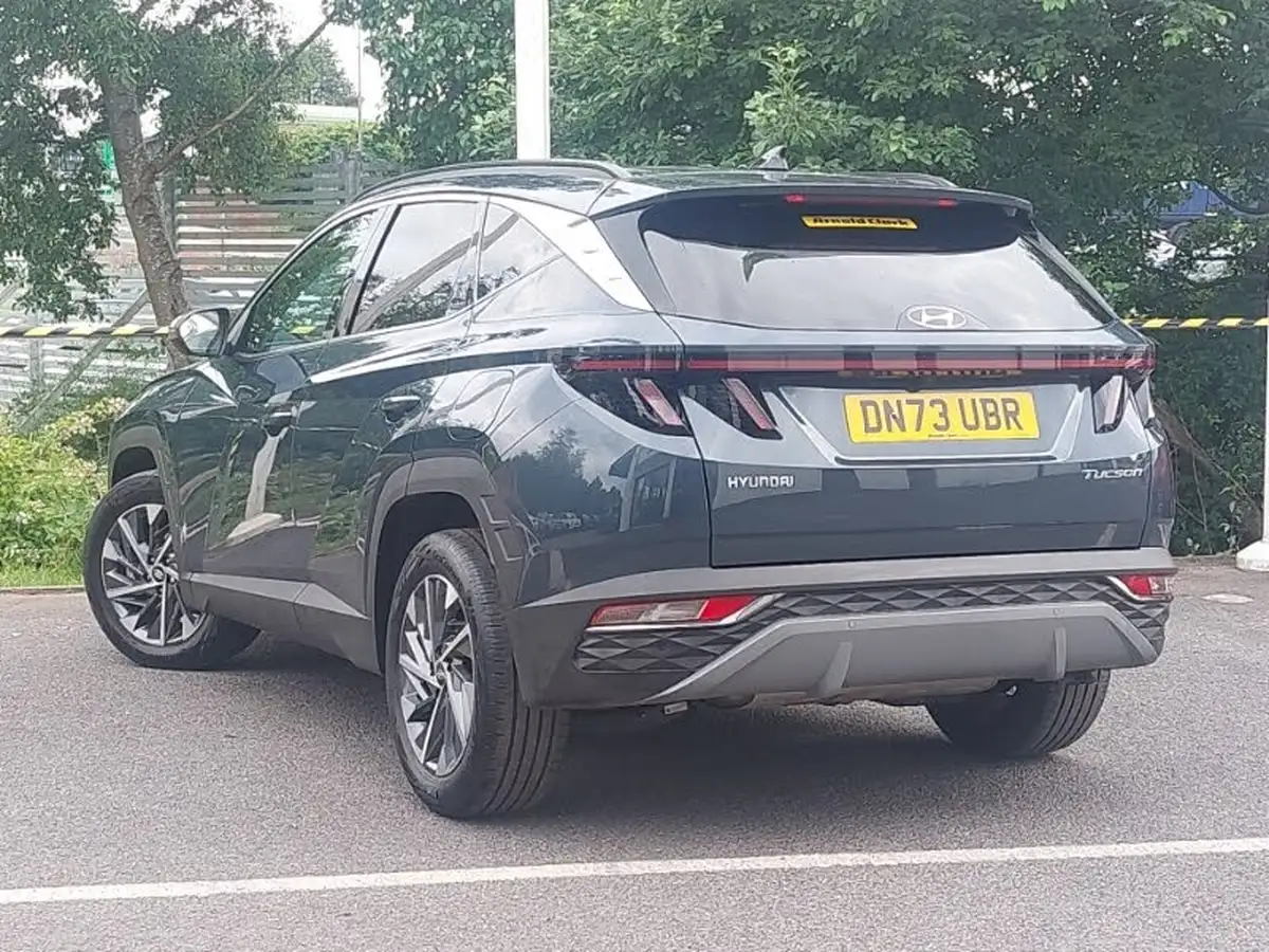 2023-hyundai-tucson-16-t-gdi-premium-150ps-big-1