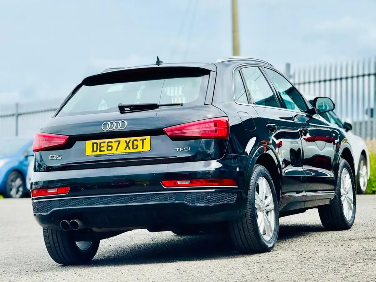 2017-audi-q3-14-tfsi-s-line-edition-big-15