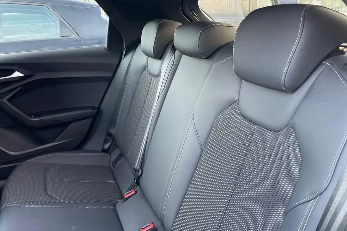 2023-audi-a1-10-30-tfsi-s-line-big-28
