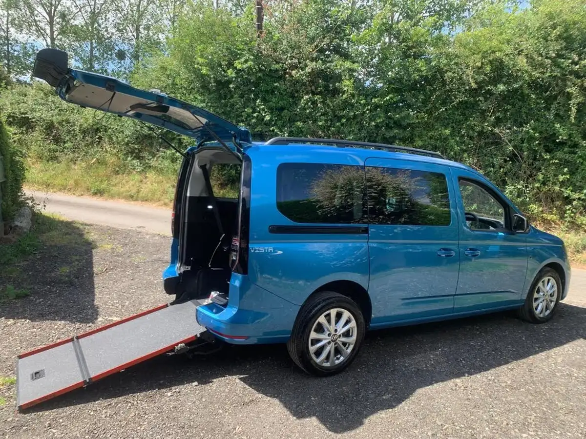 2022-volkswagen-caddy-20tdi-maxi-life-122ps-dsg-big-0