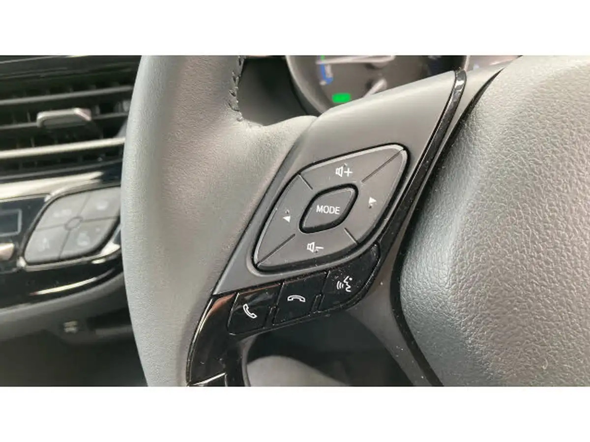 2023-toyota-c-hr-18-vvt-i-icon-120bhp-big-25