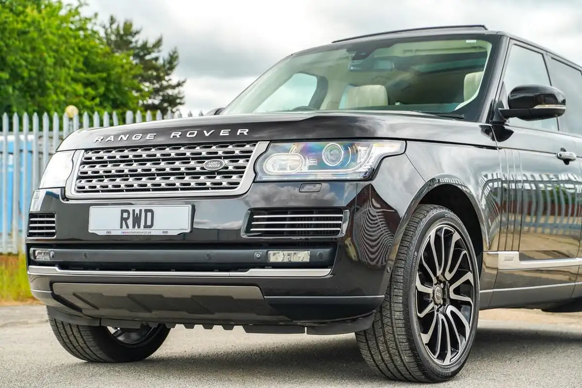 2014-land-rover-range-rover-30-sd-v6-autobiography-30-sd-ss-big-6