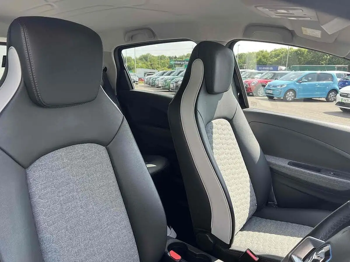 2020-renault-zoe-e-i-gt-line-rapid-charge-big-7