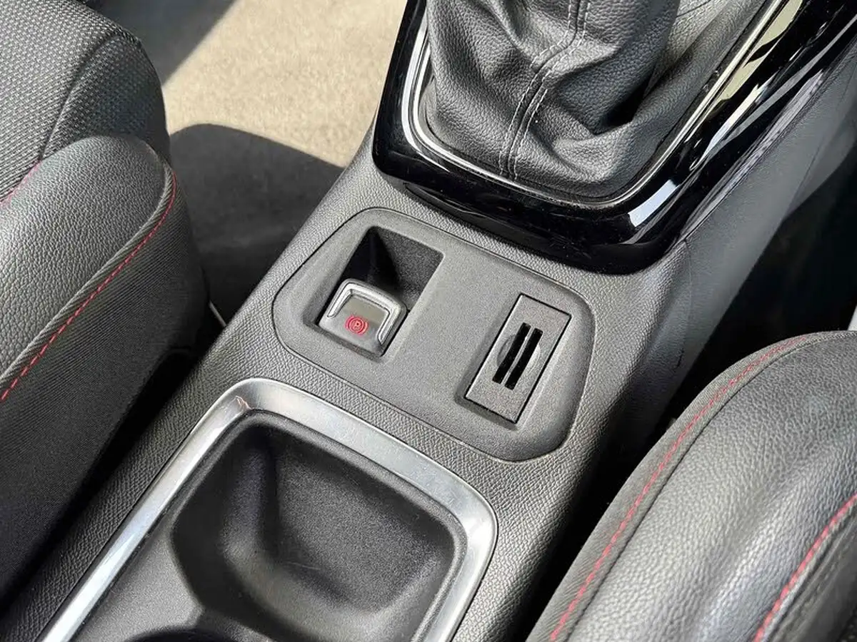 2022-vauxhall-corsa-12-turbo-sri-edition-100ps-big-31