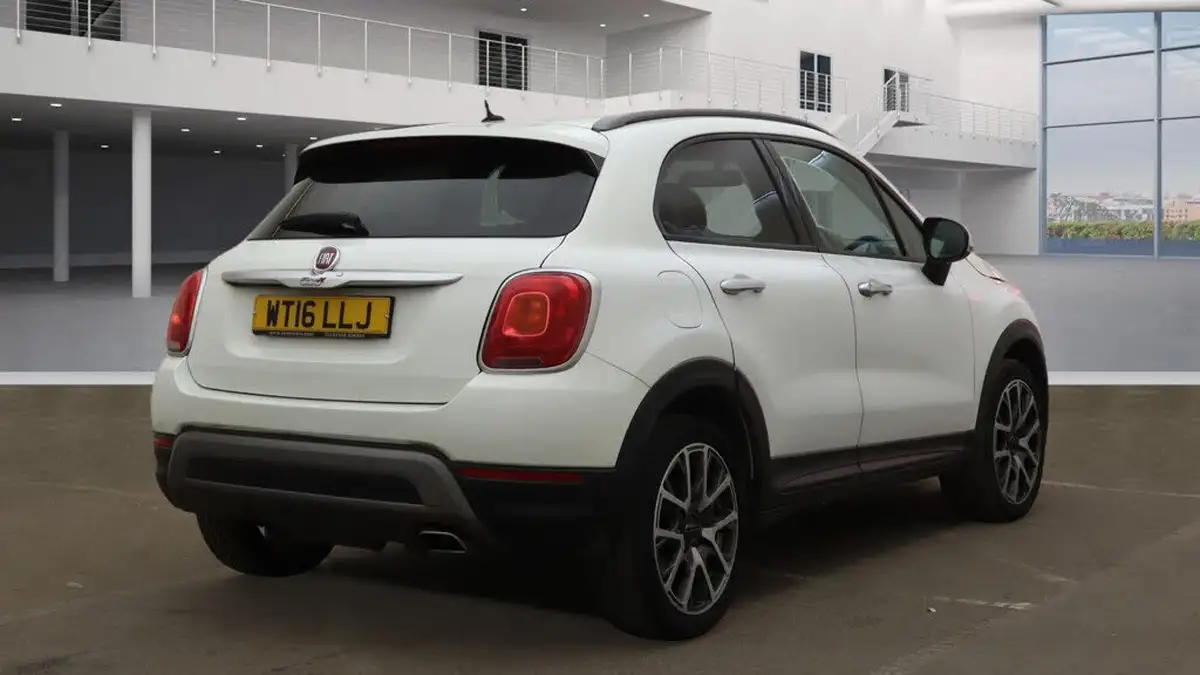 2016-fiat-500x-16multijet-cross-plus-big-3