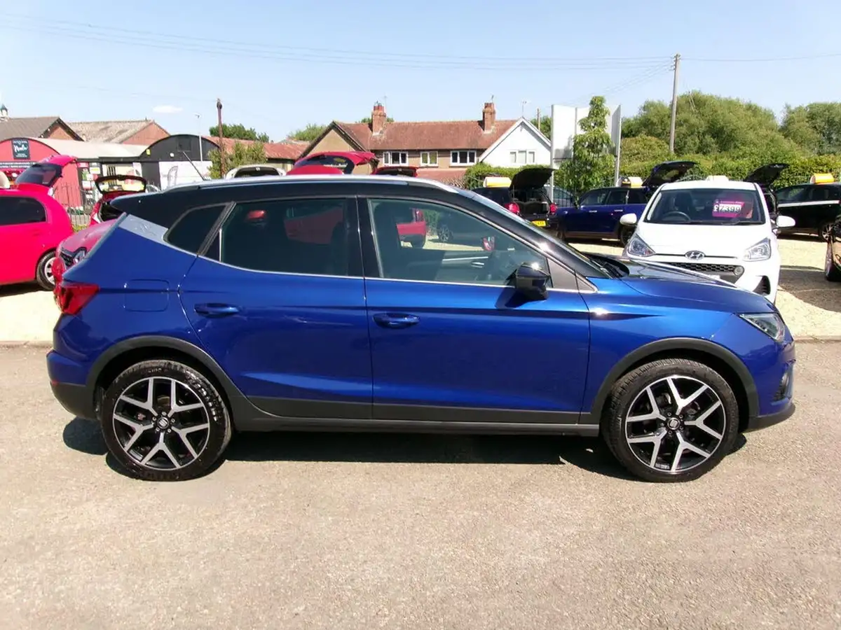 2019-seat-arona-15-tsi-evo-fr-sport-ss-big-6