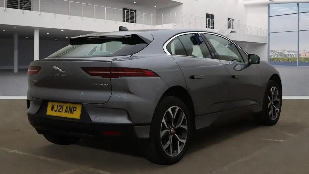 2021-jaguar-i-pace-ev400-hse-big-3