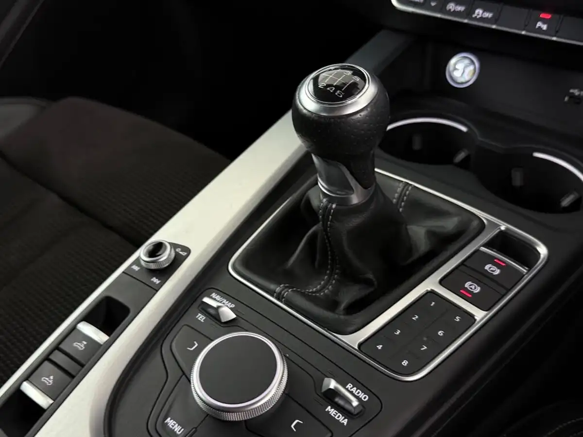2018-audi-a5-20-tfsi-s-line-190ps-cabriolet-2d-big-46