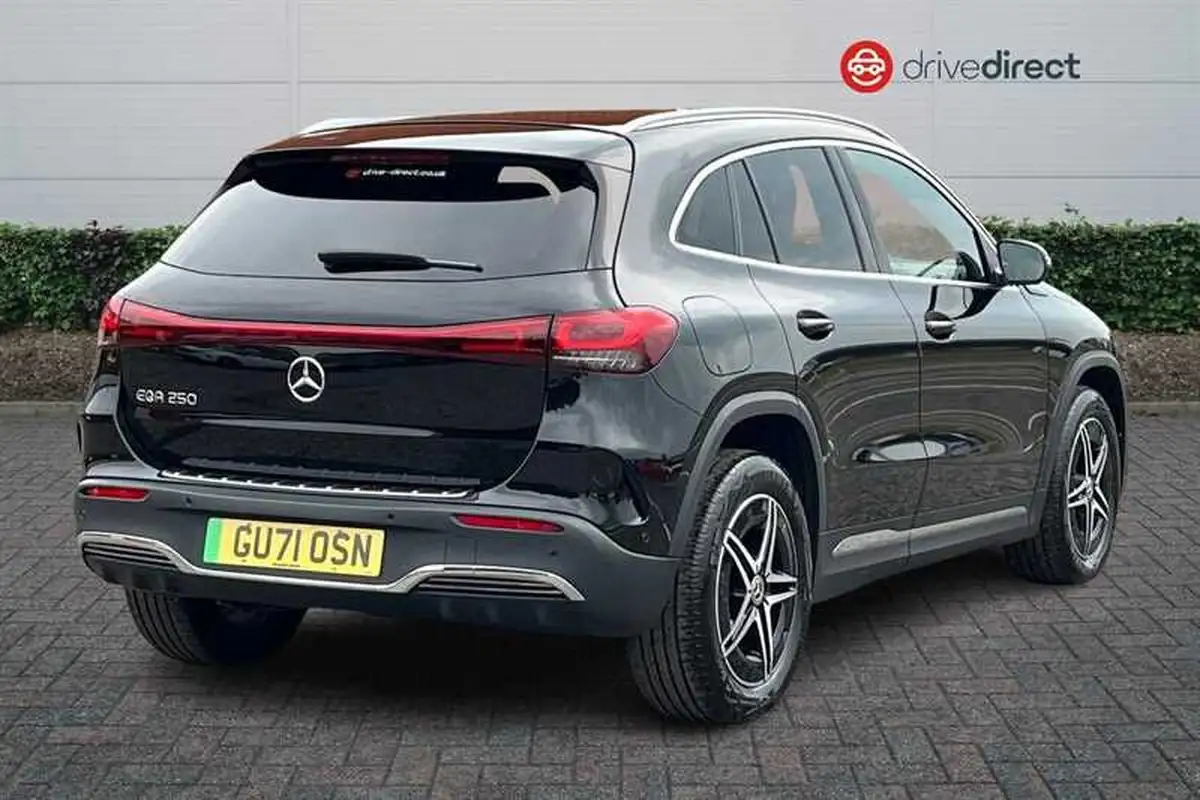 2021-mercedes-benz-eqa-e-eqa-250-amg-line-big-2