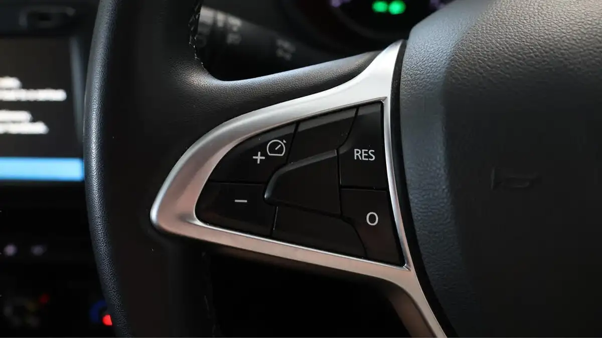 2020-dacia-duster-10-tce-comfort-100bhp-ss-big-22