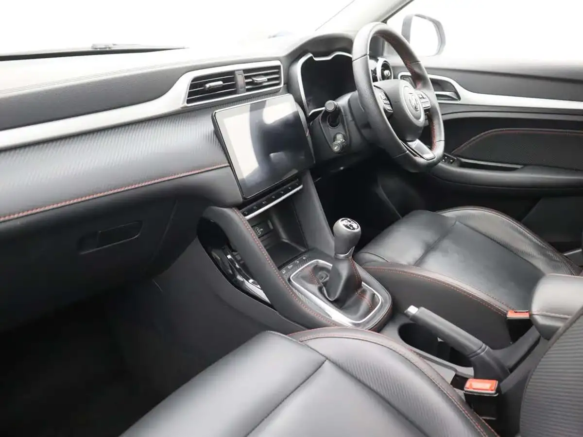 2022-mg-zs-suv-15-vti-tech-exclusive-big-12