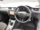 2019-skoda-octavia-16tdi-se-drive-hatchback-small-4