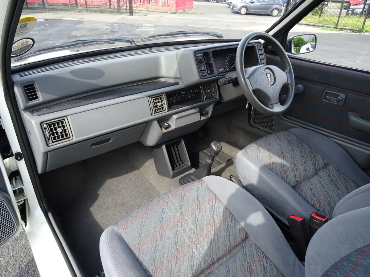 1994-rover-metro-11-l-3d-big-14