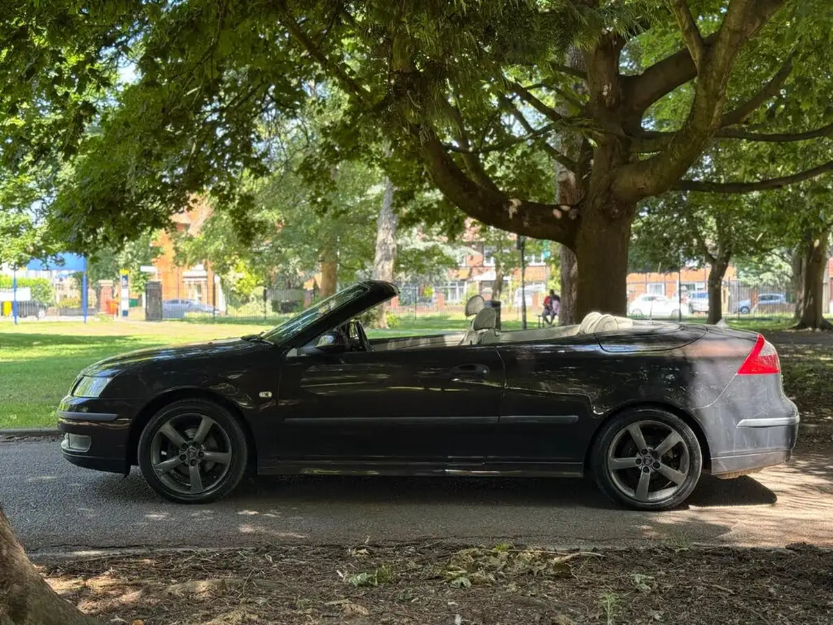 2005-saab-9-3-20-vector-18t-convertible-2d-big-4