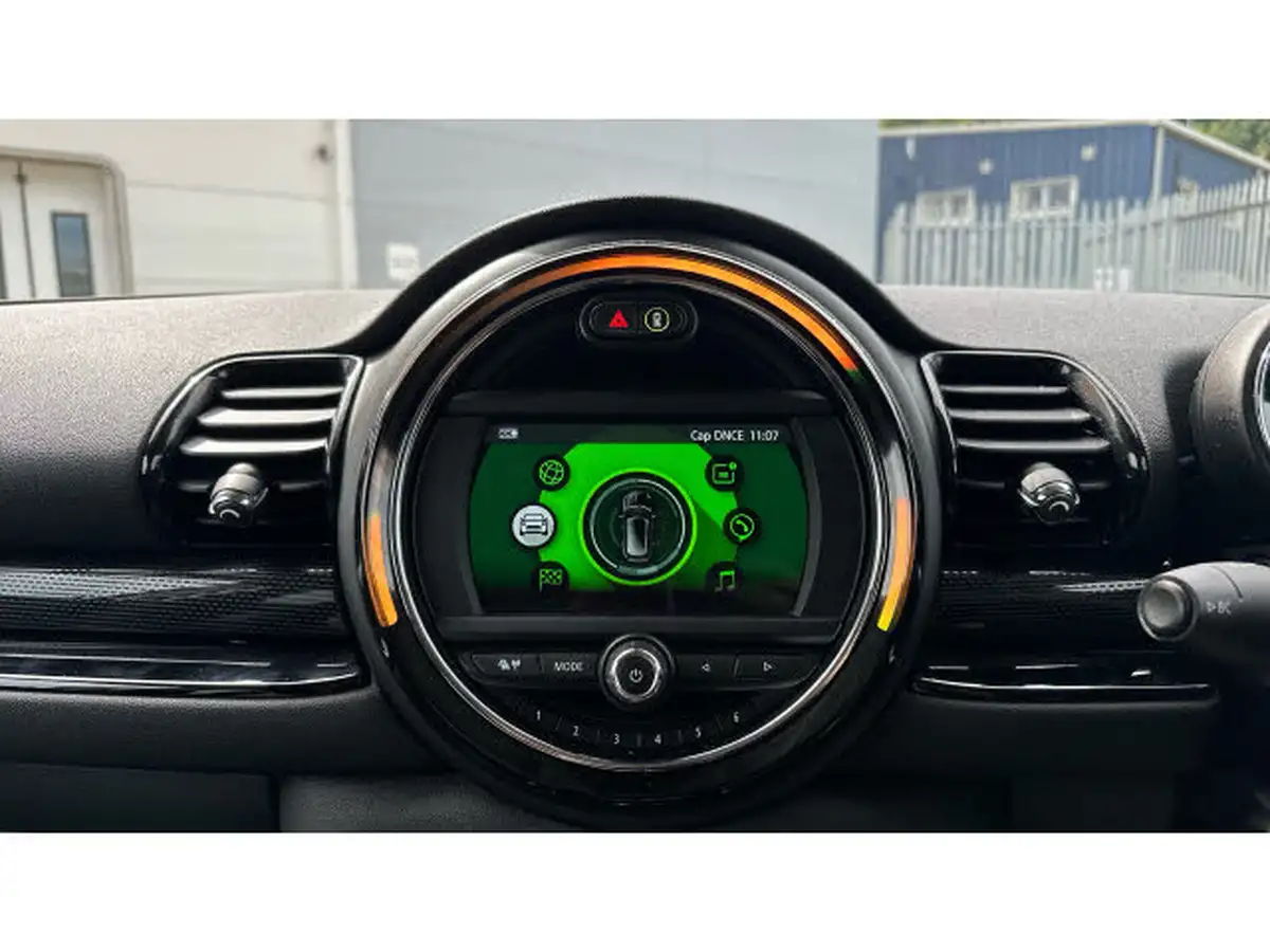 2018-mini-clubman-20td-cooper-sd-sport-auto-big-7