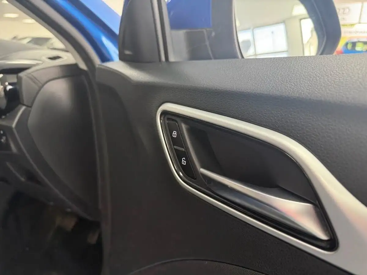 2020-mg-zs-suv-10t-gdi-exclusive-111ps-big-24