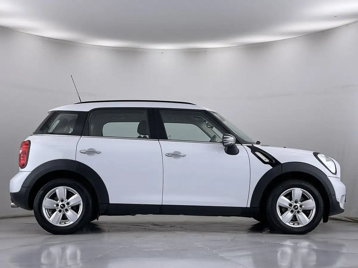 2015-mini-countryman-16-one-big-14