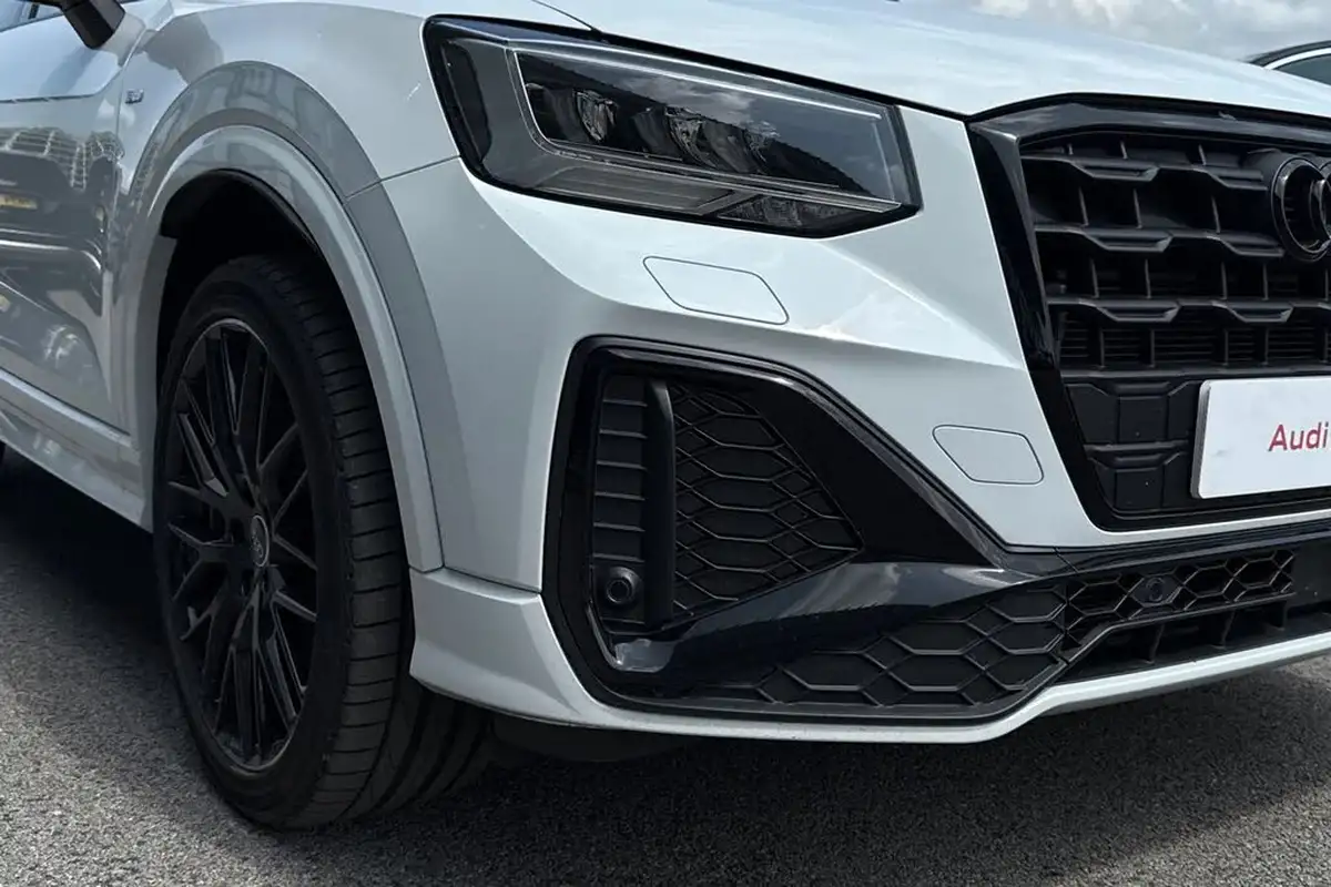2024-audi-q2-15-35-tfsi-black-edition-s-tronic-big-8