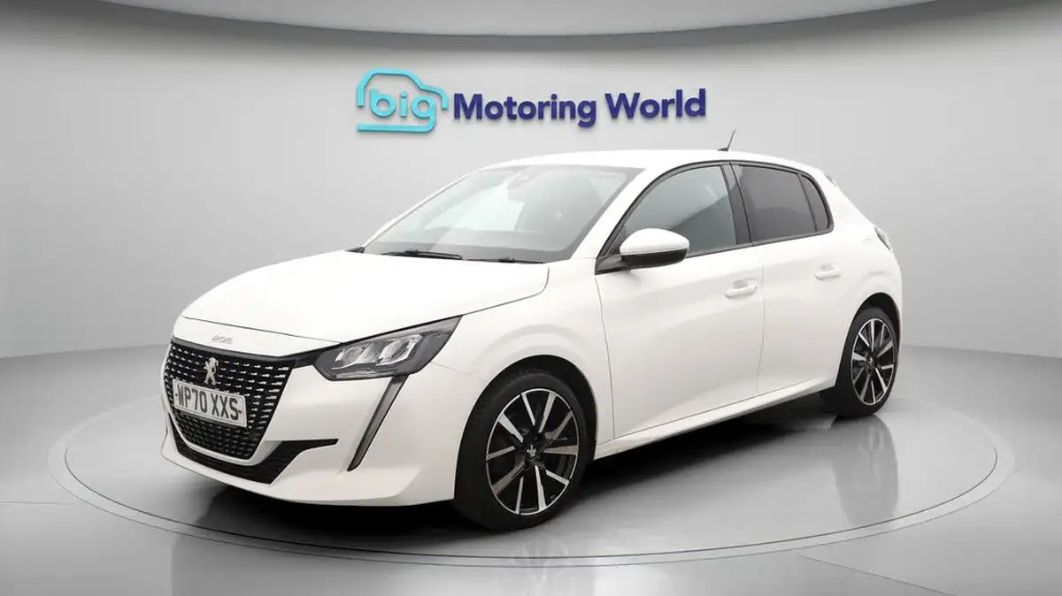 2020-peugeot-208-12-puretech-allure-premium-100bhp-big-3