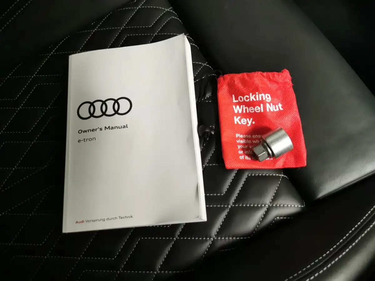 2021-audi-e-tron-50e-vorsprung-sportback-big-38