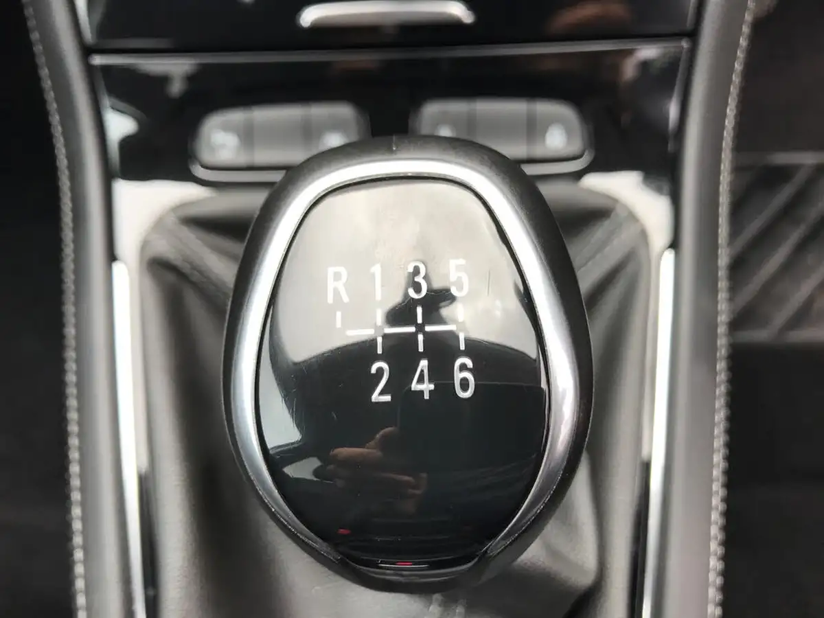 2024-vauxhall-grandland-12-gs-130ps-big-15