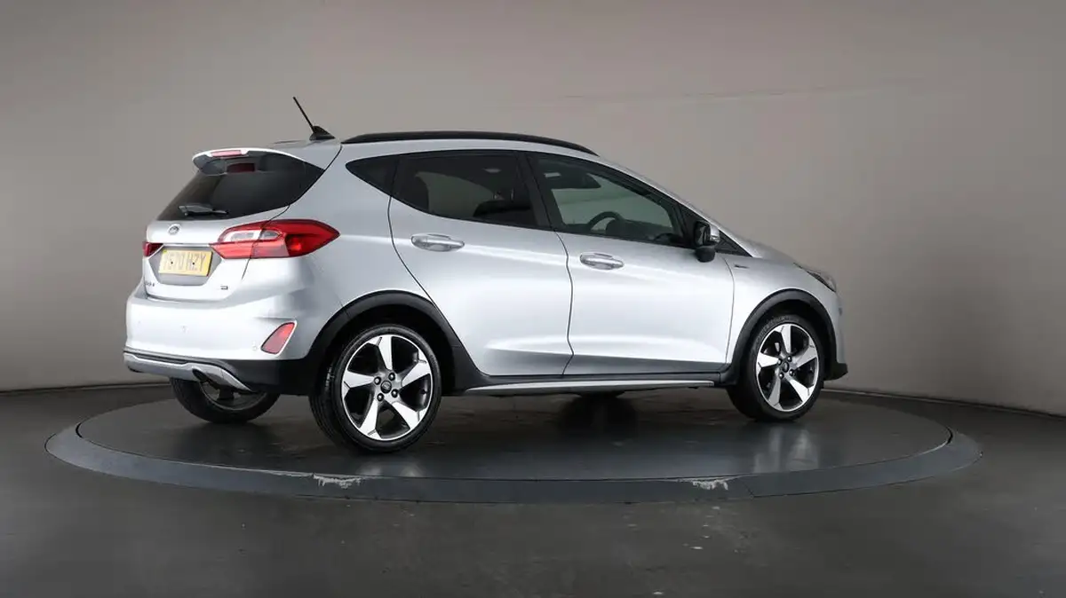 2020-ford-fiesta-big-66