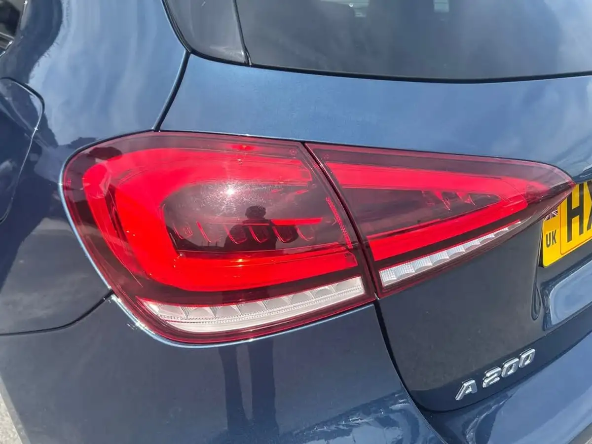 2022-mercedes-benz-a-class-13-a200-amg-line-premium-edition-hatchback-5d-7g-dct-big-33