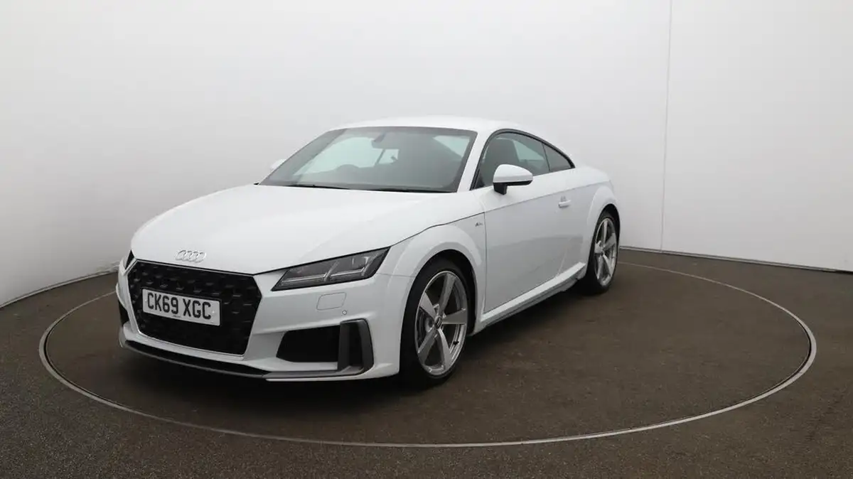 2019-audi-tt-coupe-20-40-tfsi-s-line-big-27