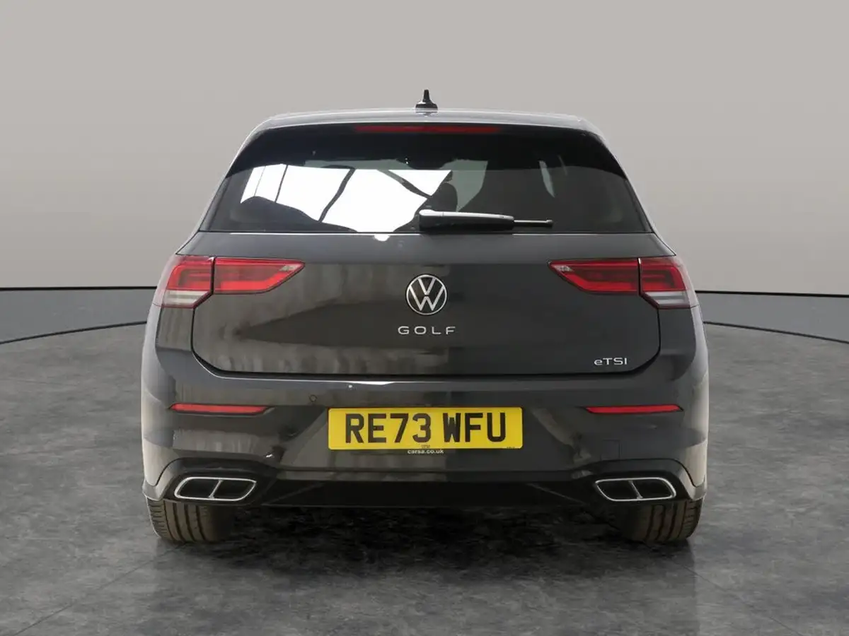 2023-volkswagen-golf-15-etsi-r-line-hatchback-big-11
