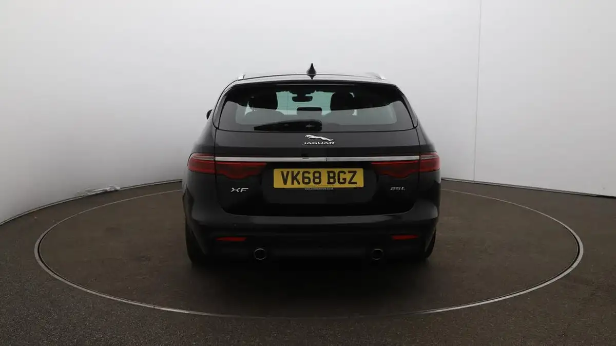 2018-jaguar-xf-20i-portfolio-249ps-sportbrake-5d-1997cc-big-47