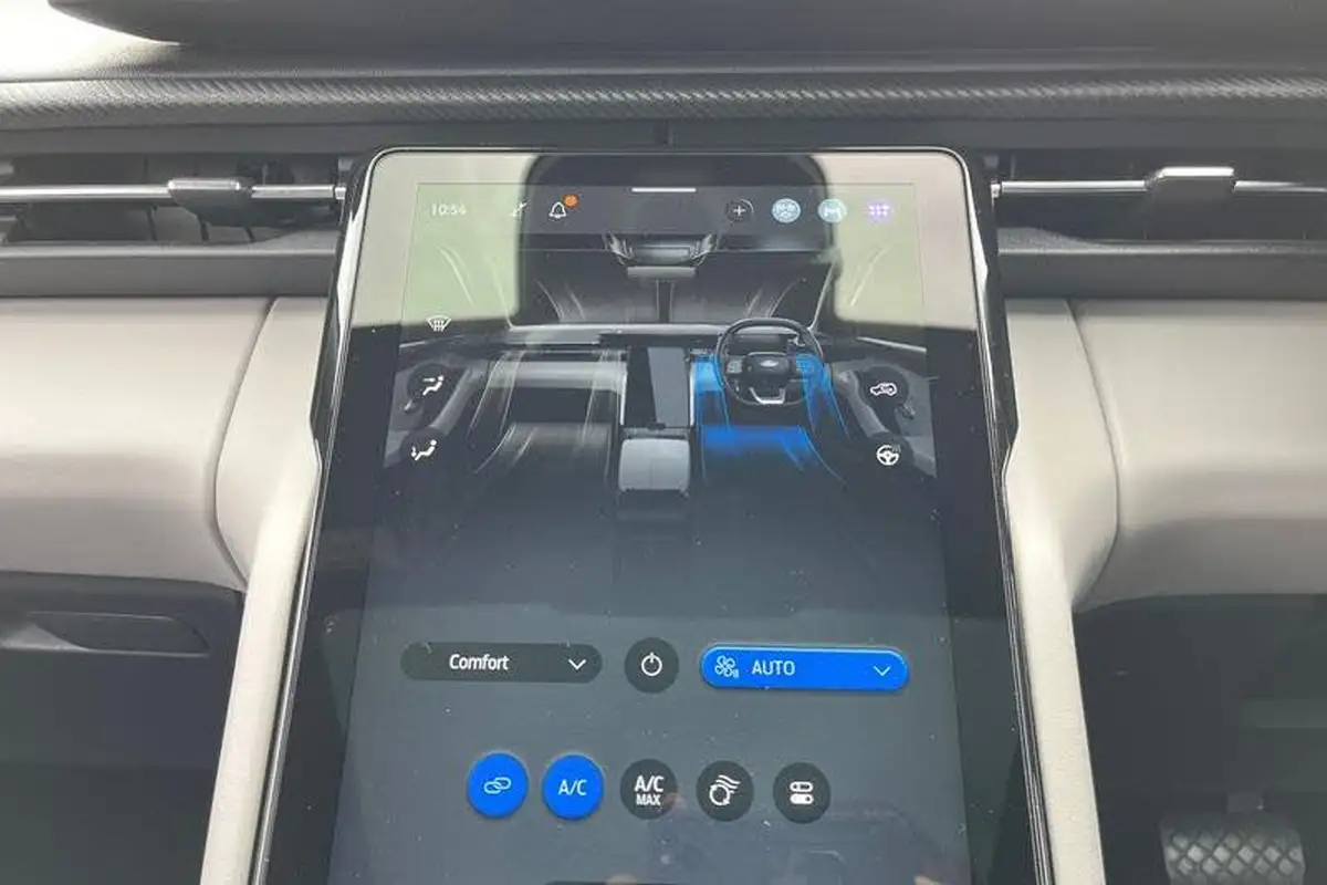 2024-ford-explorer-e-premium-286ps-77kwh-big-31