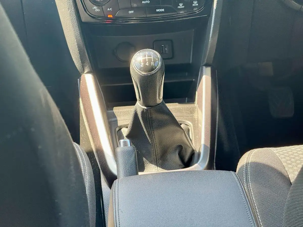 2019-suzuki-vitara-10-boosterjet-sz-t-allgrip-big-14